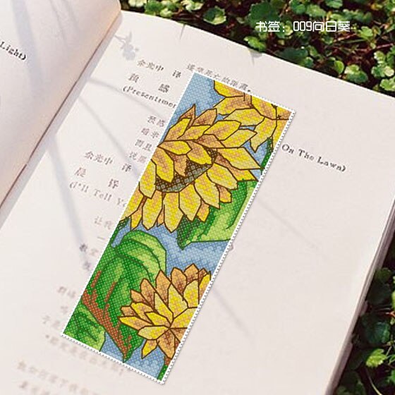 DIY Craft Stich Cross Stitch Bookmark Sunflower Plastic Fabric Needlework Embroidery Crafts Counted Cross-Stitching Kit