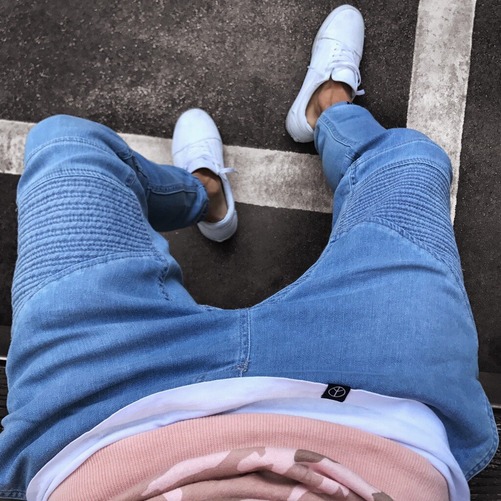 Neue männer Zerrissene Dünne Radfahrer Jeans Zerstört Ausgefranste schlank passen Denim Männlichen Streetwear Hiphop hosen