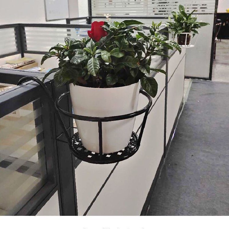 Estante de flores colgante para balcón, barandilla de estilo europeo, alféizar de ventana, soporte de maceta de hierro, accesorios de decoración del hogar