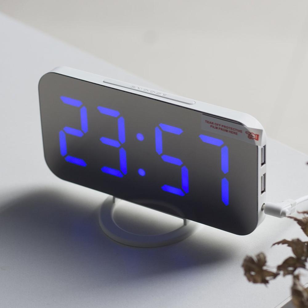 Wandklok Groot scherm Woonkamer Spraakbesturing Digitale klok Snooze Temperatuur Datumweergave USB 12/24H Tafel LED-klok kopen vanaf een prijs van 3.99