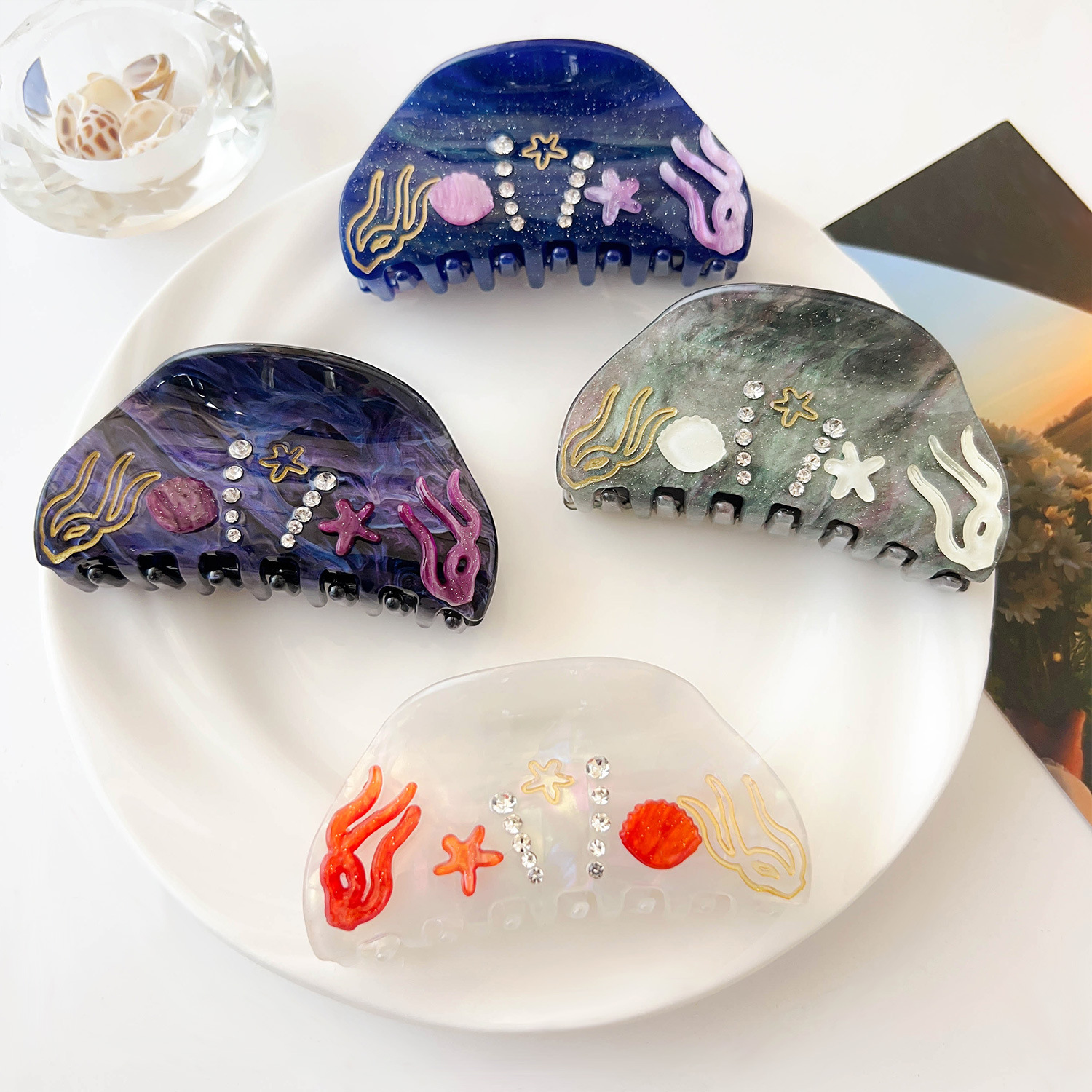 DuoShang Summer Rhinestone Starfish Hair Claw Acrylic Claw Clips Beach Ocean Series Crab Hair Clips for Women Hair Accessories