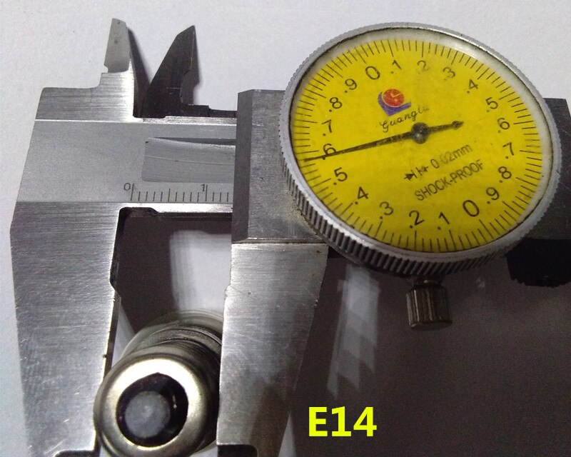 E14 220v høj temperatur 300 grader brødmaskinepære  e14 220v 15w 25w ovnpære  e14 damperpære