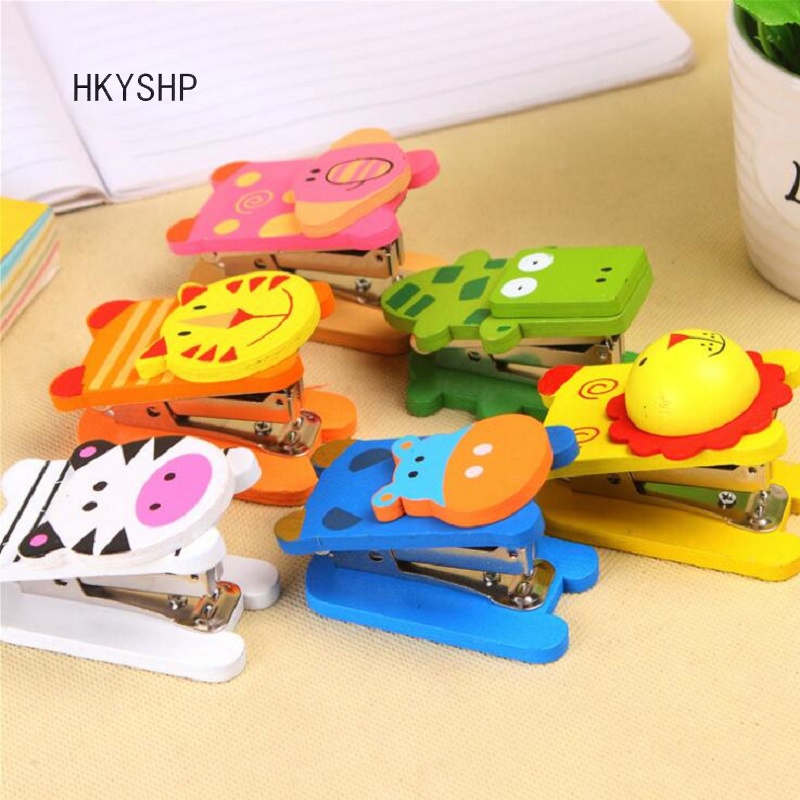 HKYSHP Korea creatieve briefpapier leuke cartoon Houten geschilderd nietmachine mini nietmachine school kantoorbenodigdheden