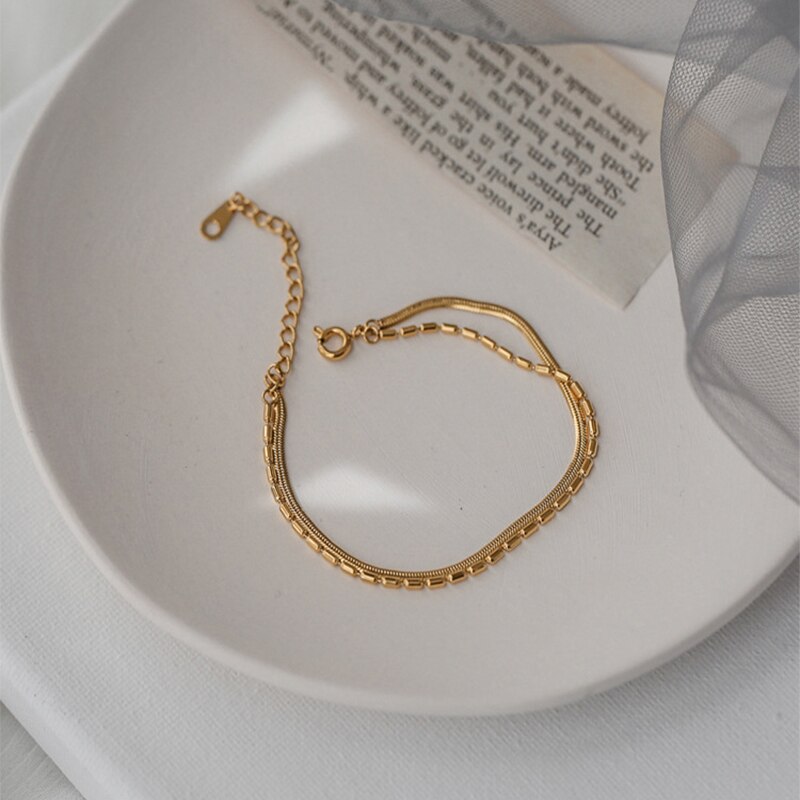 Xiyanike 316L Rvs 2 Layer Goud Kleur Snake Bone Armband Bedels Eenvoudige Armband Voor Vrouwen Mode-sieraden