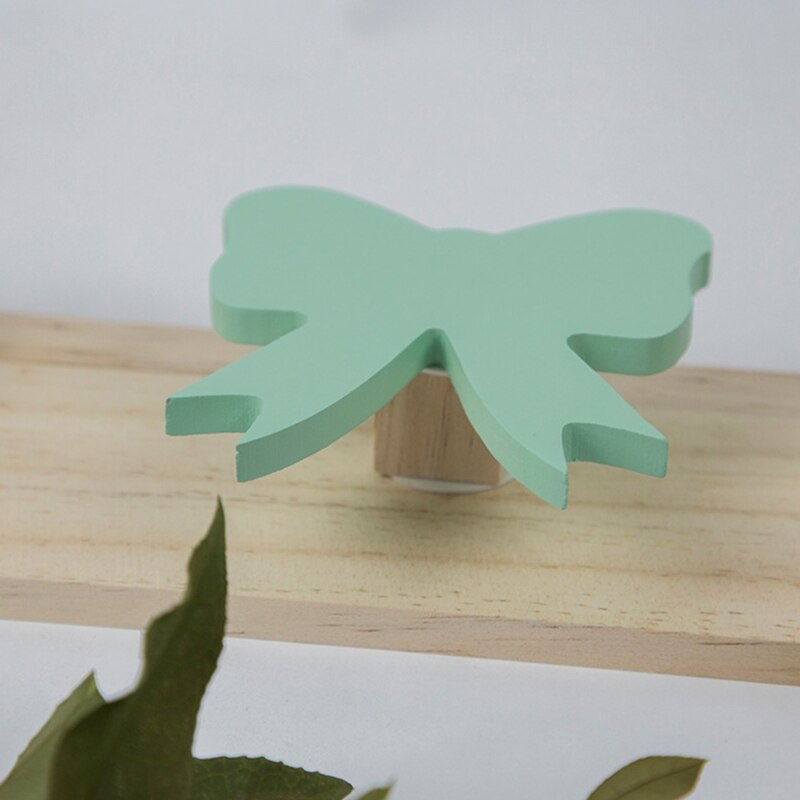 Simple 3 Hooks Wall Mounted Coat Rack Wooden Clothes Pegs Rustic Finish