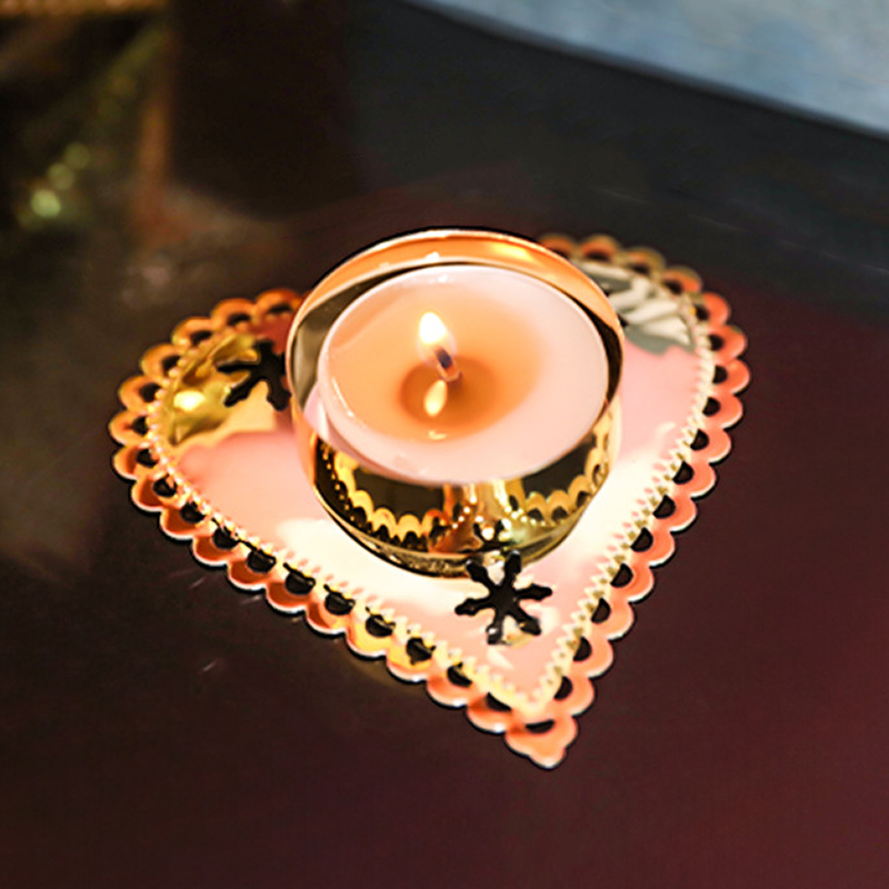 Goldener, bezaubernder, ausgehöhlter Stern-Kerzenhalter, Weihnachtsbaum, Metall-Kerzenständer, Candlelight-Dinner, Weihnachtsatmosphäre, Dekoration