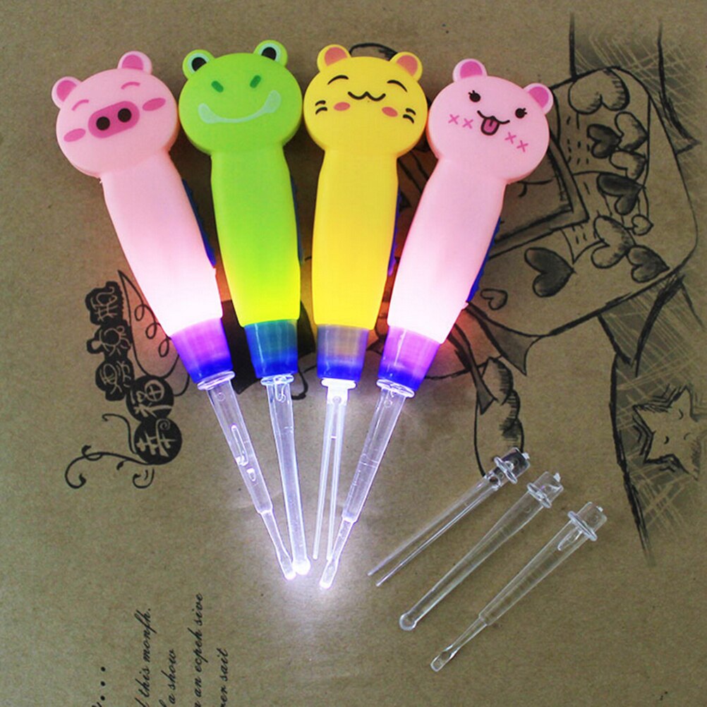 Led cartoon babyverzorging oren lepel kind reinigingsgereedschap oorsmeer met licht lepel graven lichtgevende graaf oor spuit oor-picker product