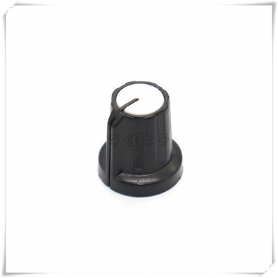 10 Stuk 15Mm * 16.5Mm Twee-Kleur Plastic Knop Cap Bloem As Potentiometer Codeerschakelaar Knop: WHITE