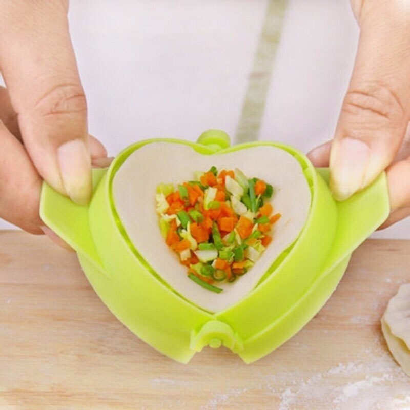 3 Pcs DIY Plastic Dumpling Maker Mould Hand Dough Press Dumpling Clip Dumpling Making Gadget Kitchen Pastry Tools Accessories