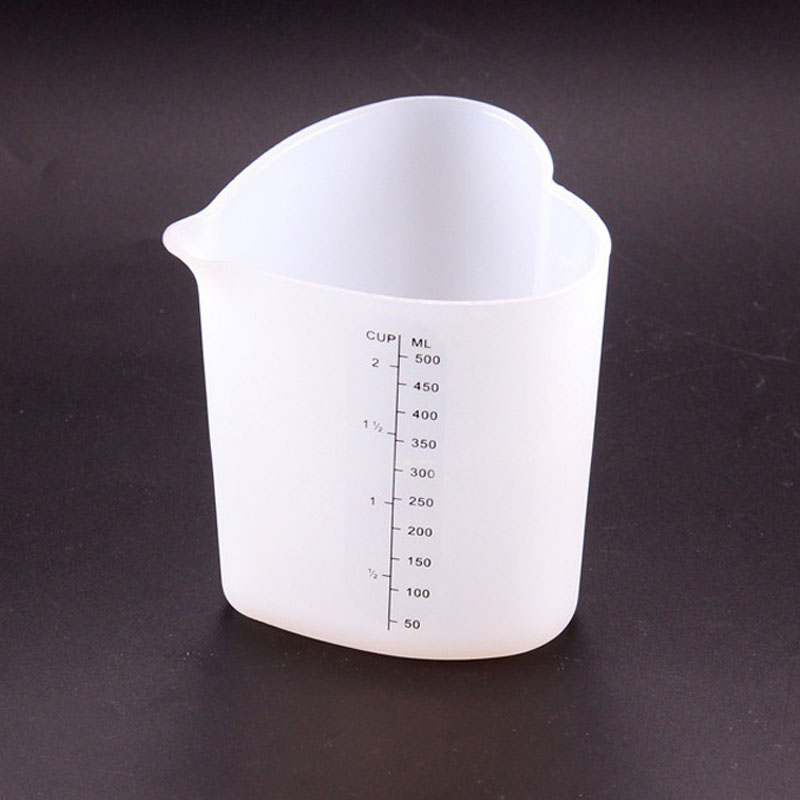 500ML Silicone Measuring Cups with Clear Scale Heart Heat Resisting Cake Making Dessert Beaker Stir Mold Baking Kitchen DIY Tool