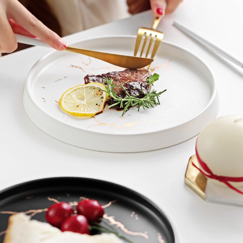 Abendessen Platte Gold Inlay Marmor Geschirr Einzigartige matt Schwarz und Weiß Geschirr einstellen hoch-Ende Platte Erzähler Geschirr