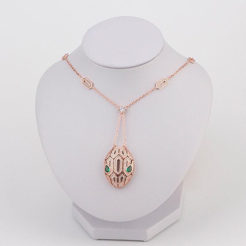 Short Snake Head Necklace Female Personality Exaggerated Zircon Clavicle Chain Pendant Accessories Jewelry: Rose Gold Color