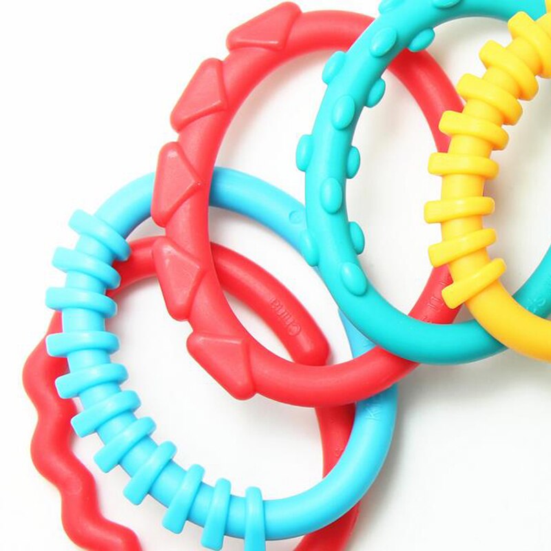 Regenbogen Ring verbunden mit der Hand Ring Ring Baby Auto hängende bett karte BeißRing spielzeug (24 teile/beutel) WJ249
