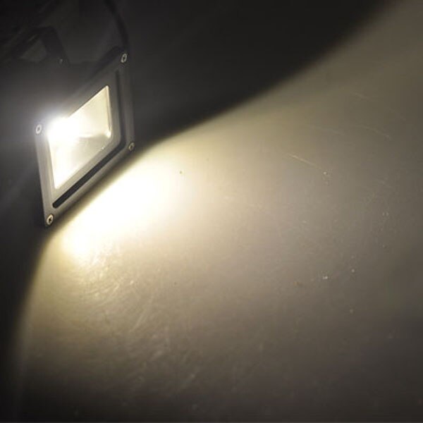 mangler  dc 12v flomlys 10w ledet smd 1000lm søkelyset lampe energisparende aluminium få øye på lys vanntett  ip65 varm hvit