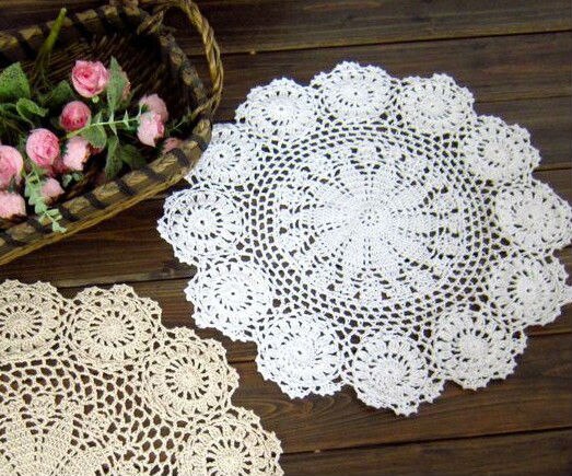 2 st/lott, virkad doily, storlek : 18 tum, rund