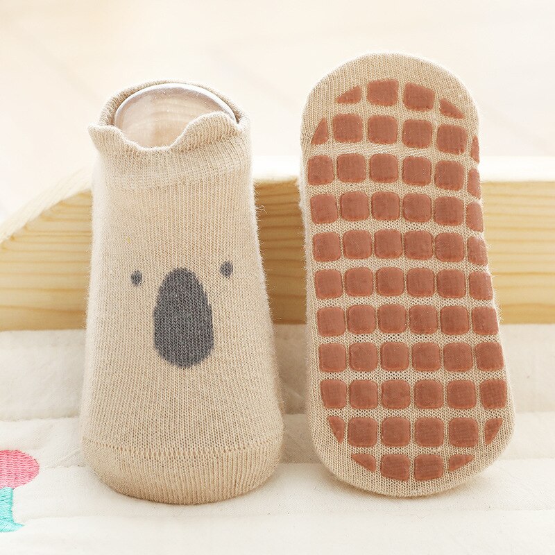 Skarpety dziecięce domowe skarpetki-kapcie dla 0-5 lat niemowlę dzieci antypoślizgowe bawełniane skarpety miękkie uroczy placki wzór kreskówki maluch dziecko: Kaqi Raccoon / S 0-1Y