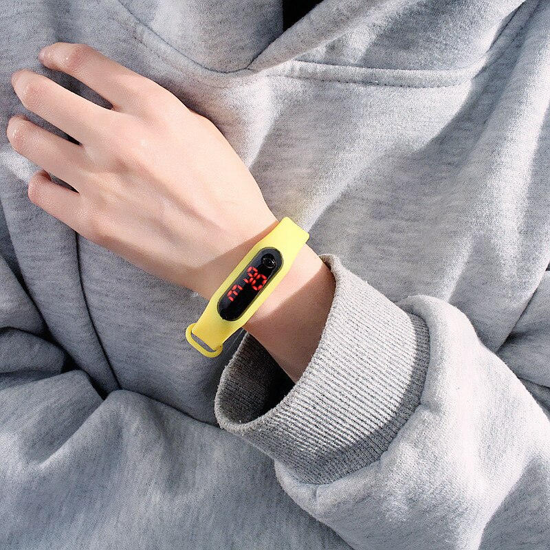 Candycat mini led armbandhorloge sporthorloge herenhorloge dameshorloge koppelhorloge kinderhorloge student elektronisch horloge: Geel