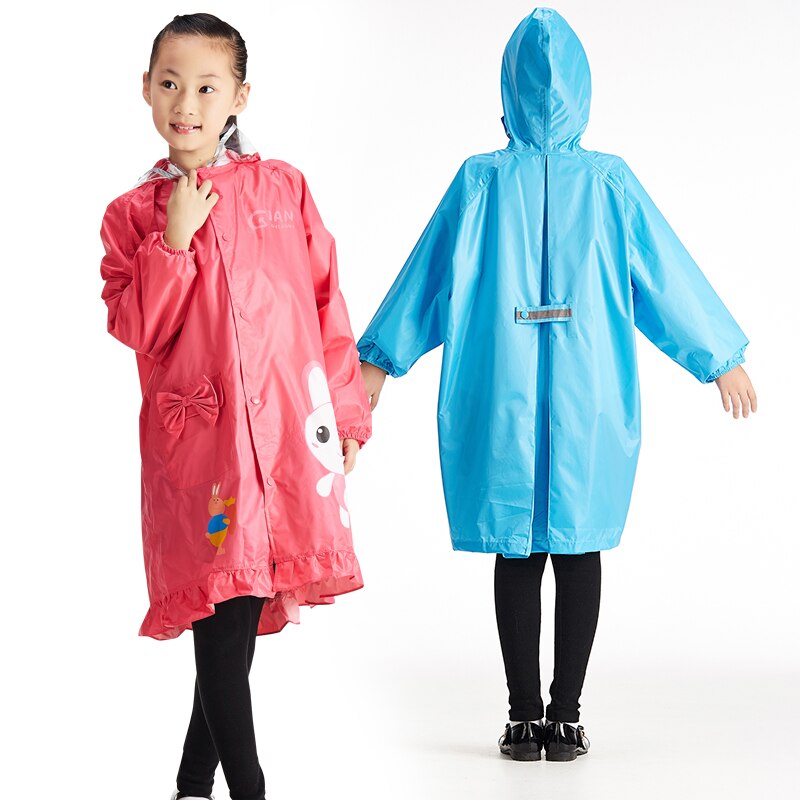 Qian 3-9 år gammel uigennemtrængelig miljøvenlig børn regnfrakker børn regntøj letvægts regntøj ponchoærmer regnfrakke