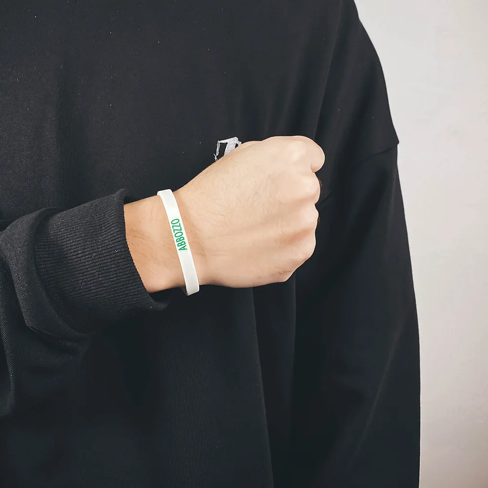 Originele trendy kleine frisse groene bladarmband zwart en wit groen paar siliconen eenvoudige armband voor heren en dames: Reddish Brown