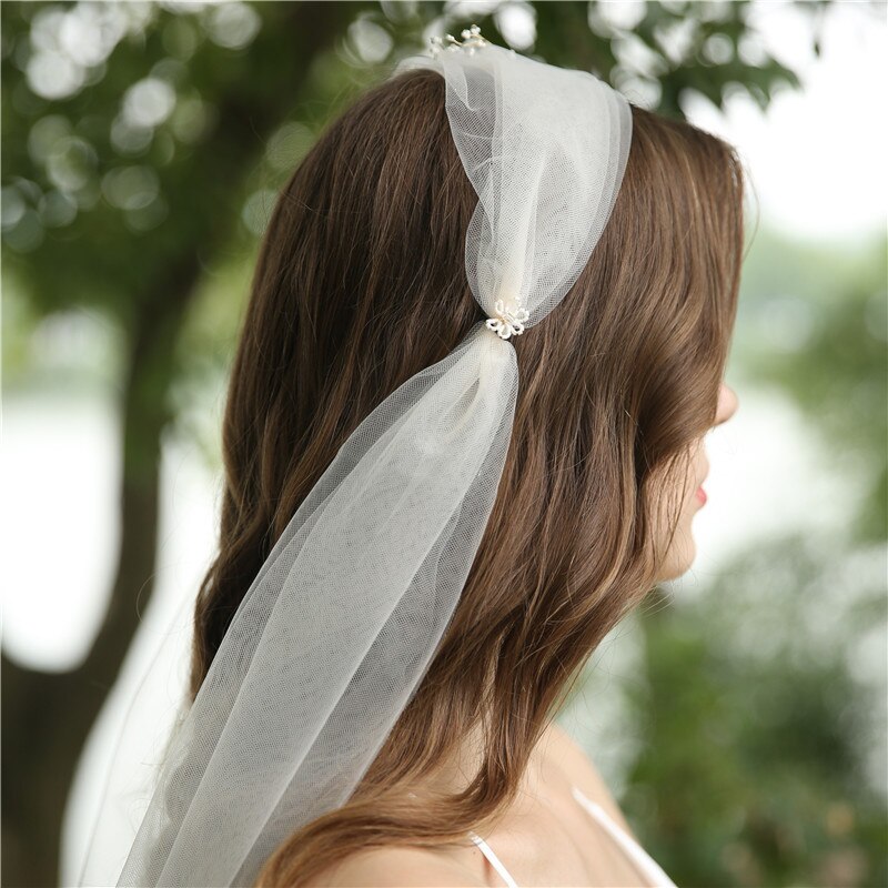Handmade Beaded Floral Bridal Headpiece Ivory Wedding Veils Party Prom Headwear Brides Hair Accessories