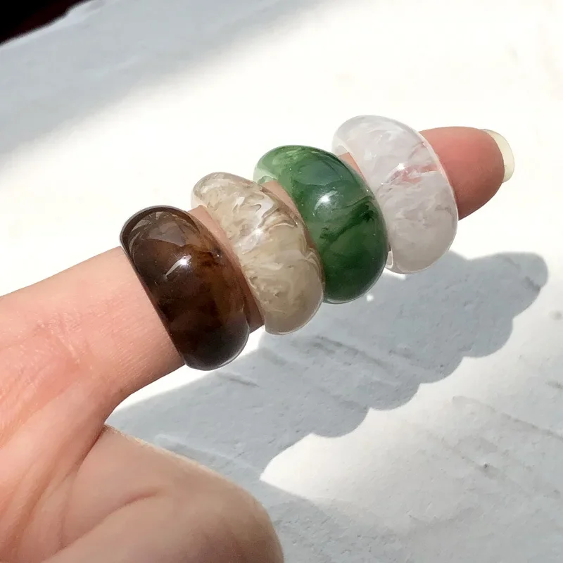 1 Uds. Anillos coloridos de resina transparente Vintage de Corea, anillo Irregular geométrico acrílico colorido para mujer, de joyería,