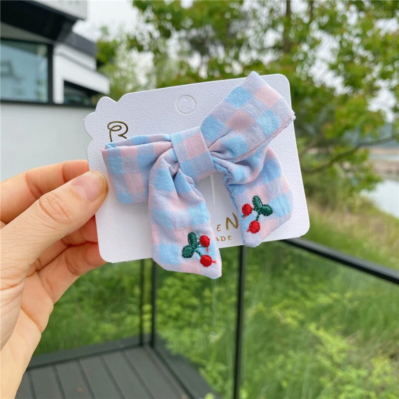 Poco cereza bordado Hairhpin para niñas Plaid impresión Pasador para pelo de lazo para los niños del bebé del pelo de Clip para el cabello accesorios herramientas