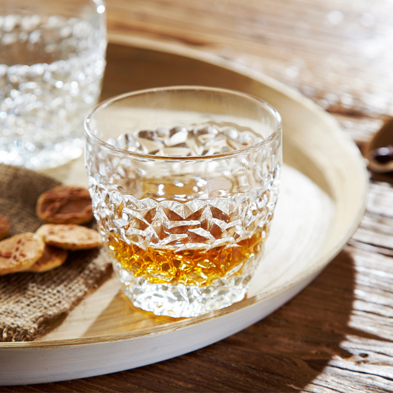 2 stk gennemsigtigt relief glas kop bar øl whisky vin juice glas hjemmekontor drikkeglas drinkware 300ml szklanki