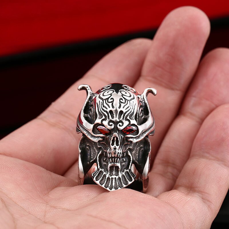 GARO MAKAISENKI Zaruba Skull Ring Biker Red CZ Eye Titanium Steel Punk Gothic Ring Japan Popular Men Retro Jewelry