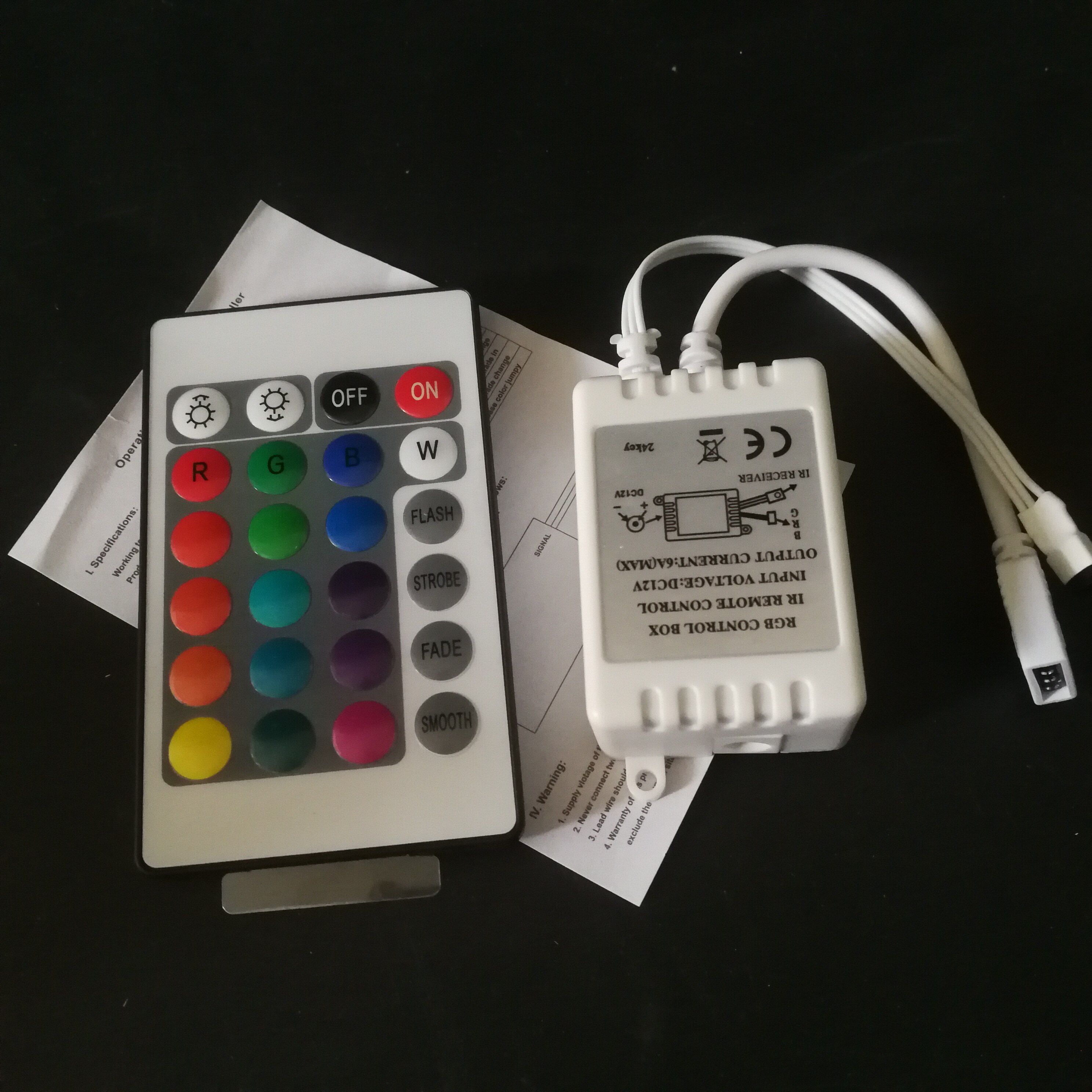 12V 24Key Led Rgb Ir Rf Infrarood Draadloze Controle Voor 3528/2835/5050 Led 12V 24 Toetsen Draadloze controle