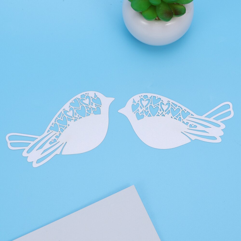 50 stuks gesneden ivoren love bird bruiloft tafel wijnglas plaatsnaamkaartjes hart vogels
