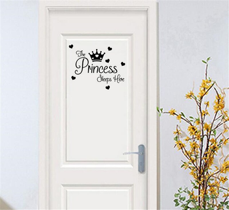 PRINSES Slaapt HIER Baby Meisjes Kamer muurstickers voor kinderen kamers Deur Sticker Home Decor Muurtattoo