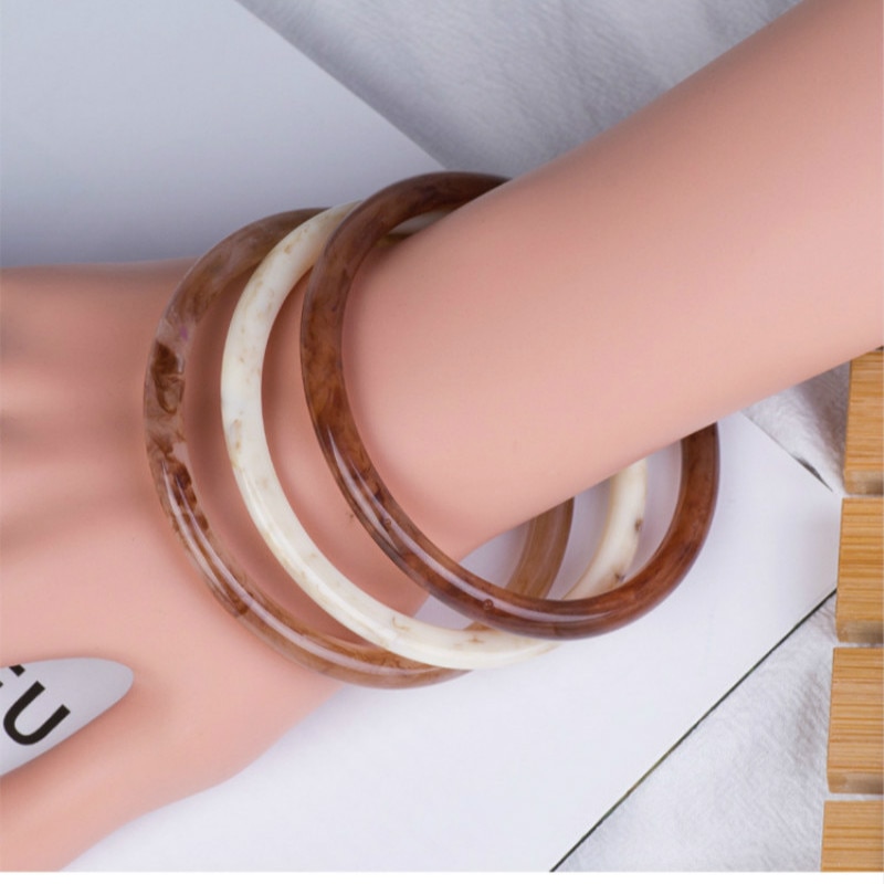 2019 Acrílico Pulseiras para As Mulheres Acessórios de Moda Resina Exclusivo Mujer Festa Punk Bangle Bracelet Cuff Resina Charme Presente Da Jóia