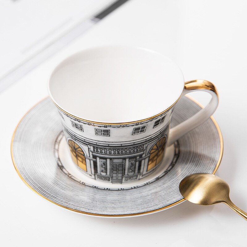 Retro Gold Neuschwanstein Zwaan Kasteel Decoratieve Bone China Plaat Decoratieve Plaat 8/10 Inch Plaat Koffie Cup Lade