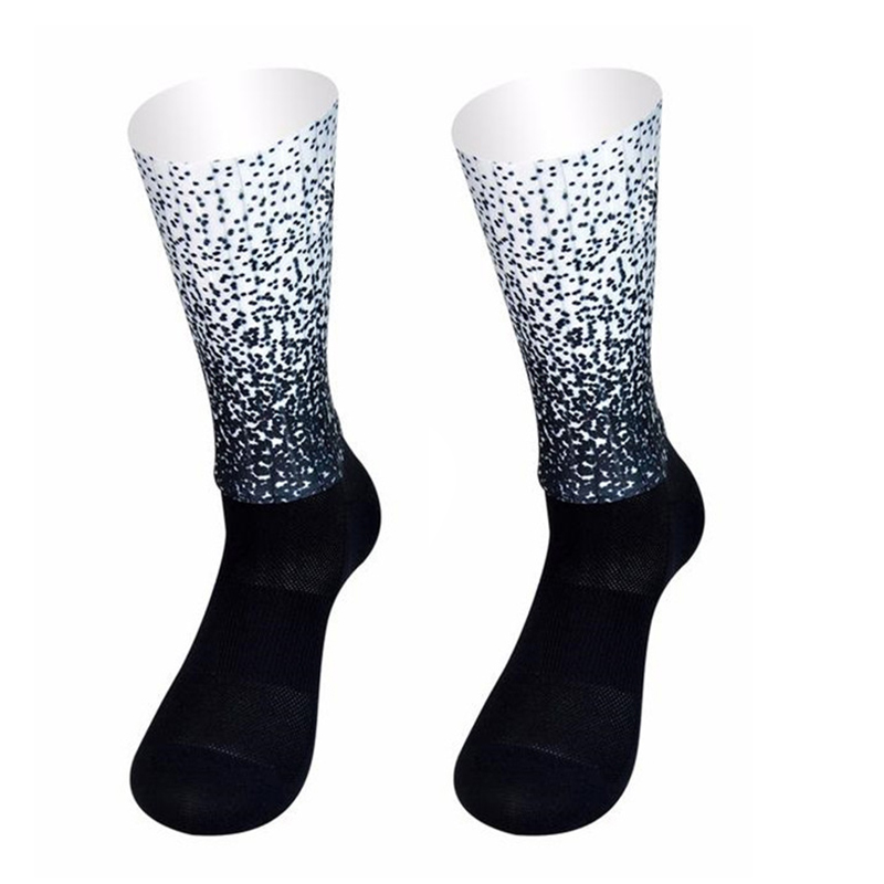 Summer Aero Bike Team Cycling Socks Silica Gel Non-slip Breathable Pro Racing Sports Socks Men Women Calcetines: Beige