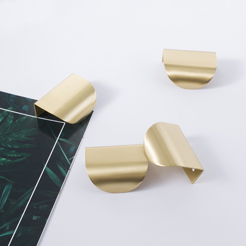 Original minimalistisk nordisk messing usynligt håndtag garderobeskab møbler guld moderne enkelt dørhåndtag lille