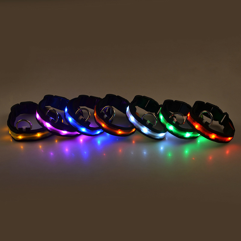 LED Flashlight Dog Cat Collar Glowing Collar Lamp Night Safety Pet Leads Necklace Luminous Bright Decoration Collars For Dogs