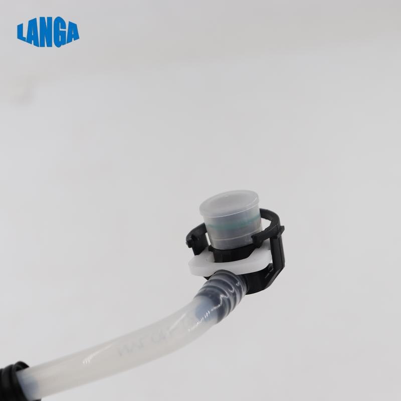 6110703232 a6110703232 voor mercedes-benz vito / sprinter dieseluitvoeringen brandstofslang brandstofretourleiding