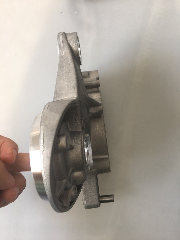 Camshaft Bridge Bracket For 1.8T 2.0T Golf Passat Tiguan Beetle A4 A5 A6 Q5 TT 06H 103 144 J 06H103144J 06J103166A 06J 103 166 A