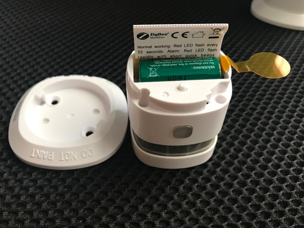 Loud inbuilt siren 85db fire alarm sensor wireless zigbee smoke detecting sensor work with Kaku Deconz,Trust 2000,Zigbee2mqt