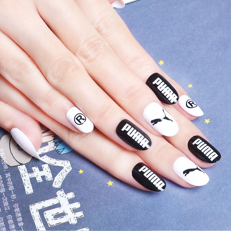 24 Stks/set Nep Nagels Druk Op Meisjes Vinger Schoonheid Valse Nail Art Tips Bright Shining 3D Diamond Inzoomen Franse nail Art Tips: D10 and 0.2g glue