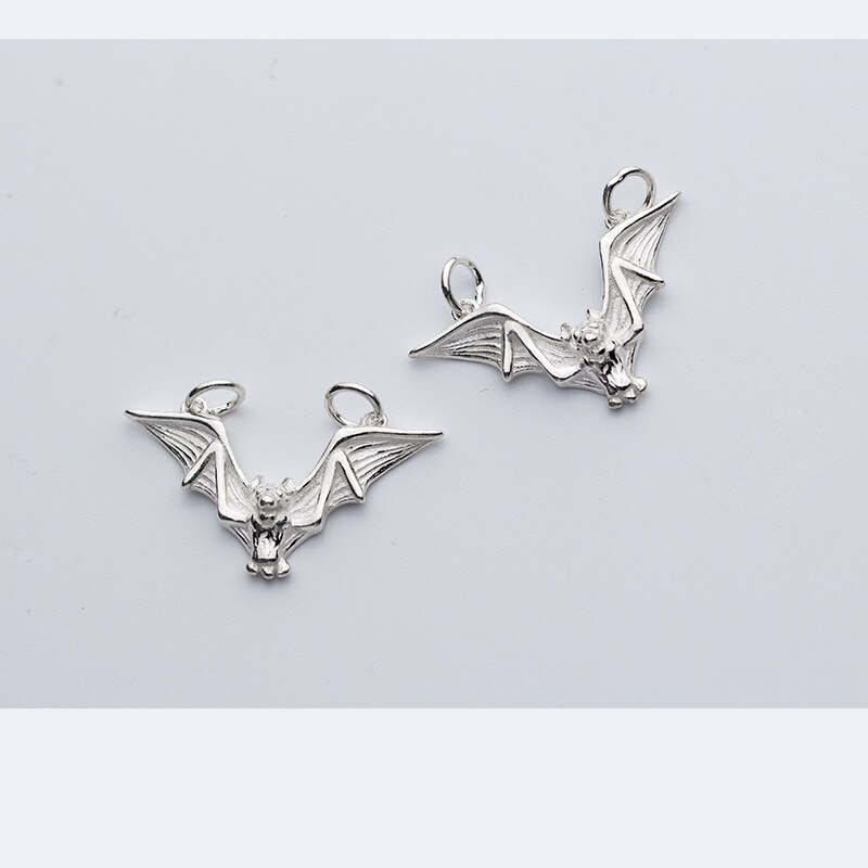 Personalità Modello Pipistrello Argento Pendenti E Ciondoli Per Gli Uomini Le Donne 925 Collana In Argento Sterling Connettore Pendenti Con Gemme E Perle Gioielli FAI DA TE Che Fanno I Risultati