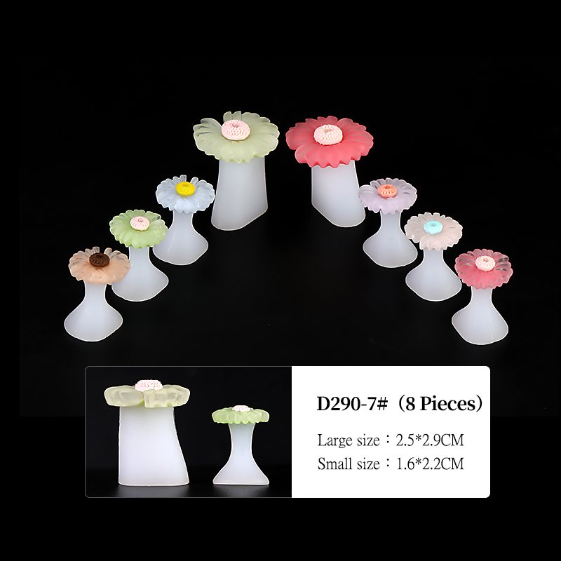 8Pcs Nail Art Toe Separator Flower Heart Pearl Diamond Silicone Foot Toes Separators Silica Gel Finger Toe Spreader: Ivory