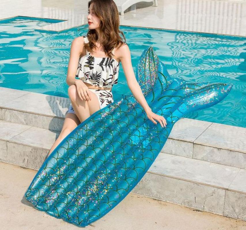 Sommar simbassäng flytande uppblåsbar sjöjungfru rosa madrass simring ring cirkel ö kallt vatten party pool leksak pool float