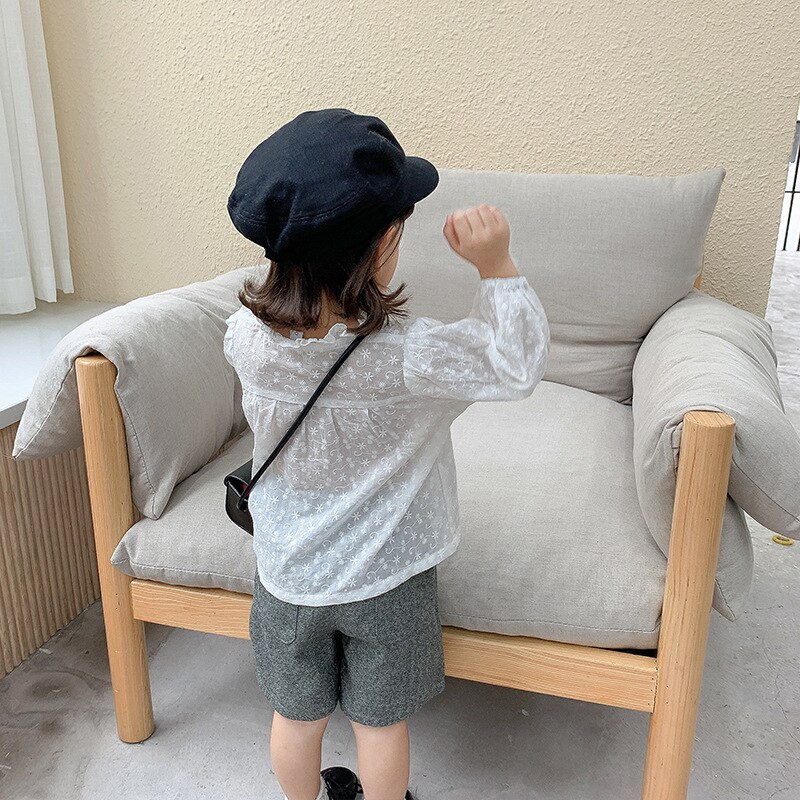 Camisas blancas huecas bordadas con encaje a la para chicas lindas de otoño para niños camisetas informales con base combinables