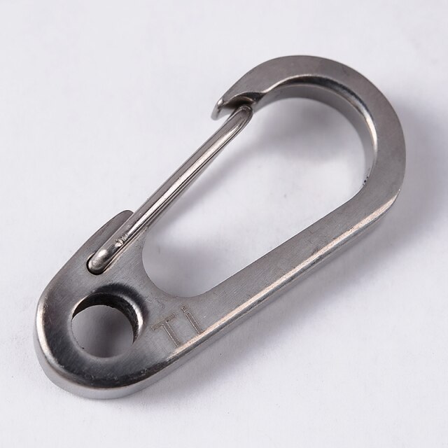 Titanium Legering Sleutelhanger Rugzak Lichtgewicht Opknoping Gesp Outdoor Karabijnhaak Roest-Proof Quick Rebound 4.6Cm/6.6Cm Optionele: C Titanium Color