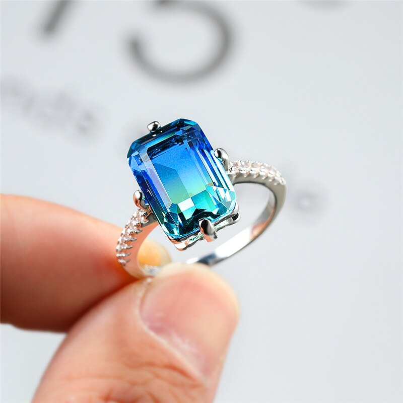 Vintage Weibliche Regenbogen Kristall Stein Ring Klassische Silber Farbe Dünne Hochzeit Ringe Für Frauen Charme Braut Platz Engagement Ring