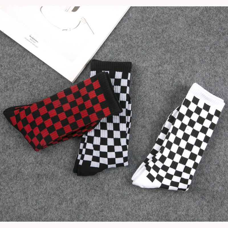 1 pair Tide brand men socks combed men's socks checkered geometric color cotton novelty funny socks men's socks