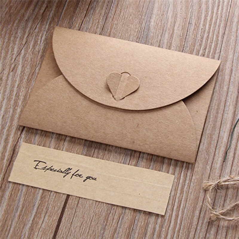 Diy-wenskaart van gedroogde bloemen van kraftpapier (materiaalpakket) met envelop, handgemaakte enveloppen voor feestuitnodigingen