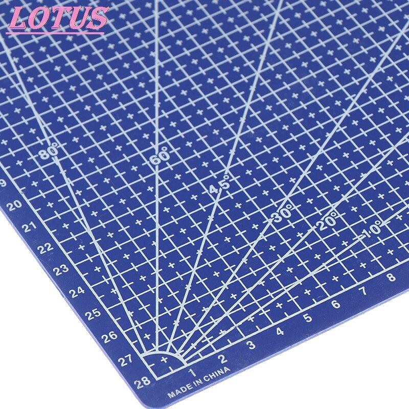 PVC rectangular cutting mat, made of pp plastic. Grid line tool, plastic, A3, 45cm x 30cm, 1Pcs