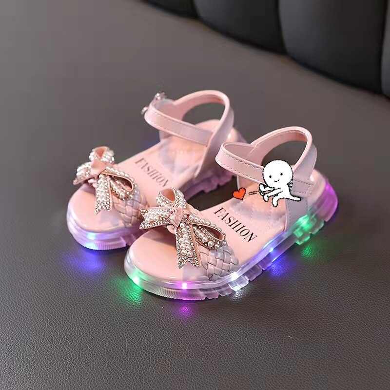 Baby Mädchen Leucht Sandalen glühend Schuhe für freundlicher Mädchen Prinzessin Schuhe nicht-Unterhose Strass Bogen Sandalen LED Licht hoch hausschuhe